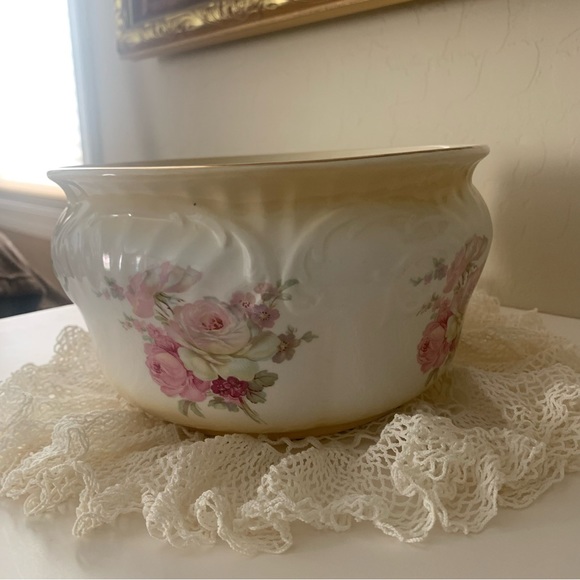 Antique Chamber Pot or Flower Pot or Vessel Made in Staffordshire England - Picture 2 of 9